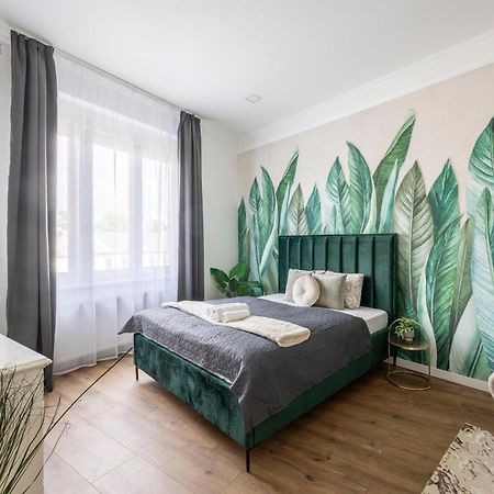 Luxy Central Spacious & Cozy Residence With Balcony Boedapest Buitenkant foto